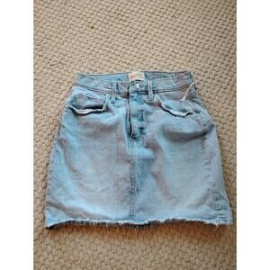 Women's Universal Threads Size 6 Nwot Jean Skirt Worn